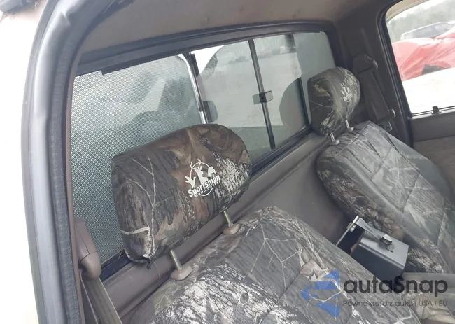 4TAPM62N9XZ565072: 44468275