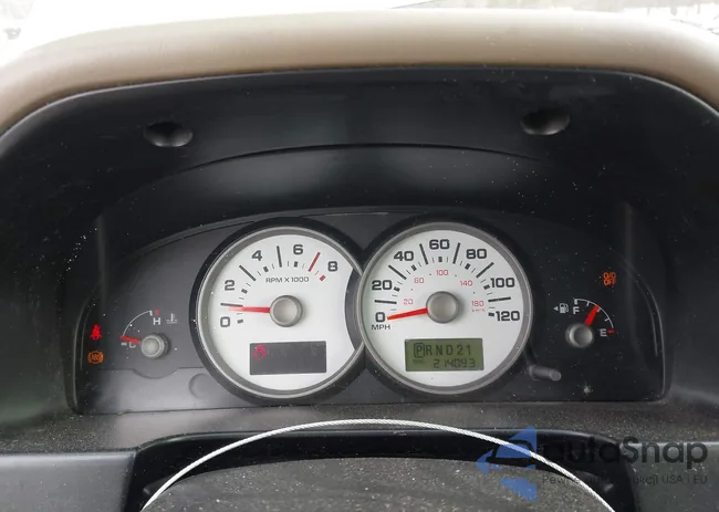 1FMYU03105KB02725: 44468297