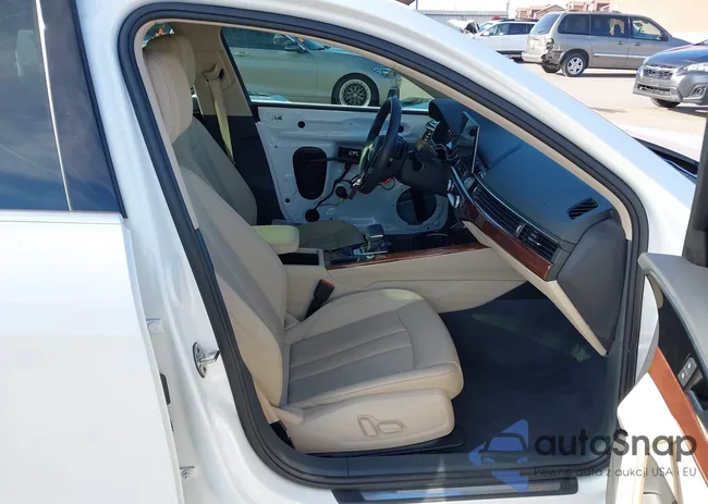 WAUGMAF44LA059227: 44468326