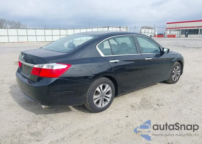 1HGCR2F35FA263024: 44467334