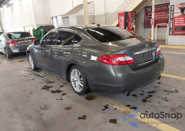 JN1BY1AR0CM393518: 44467340