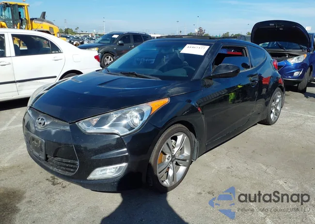 KMHTC6AD4CU070229: 44467377