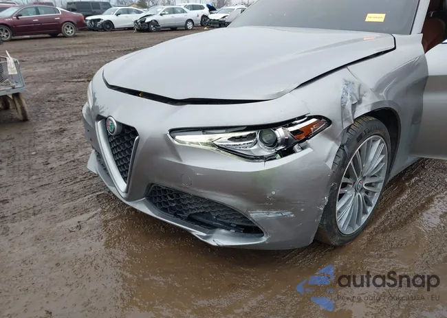 ZARFAEEN0H7556682: 44467711