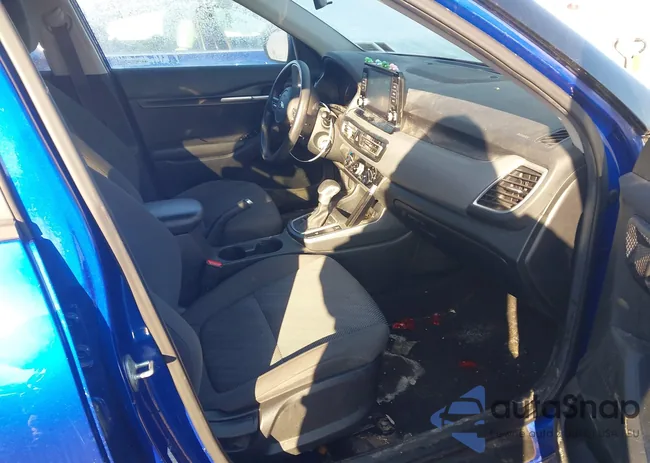 KNDEPCAA6M7160567: 44468741