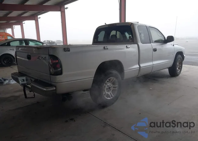 1B7GL22N71S155970: 44468797