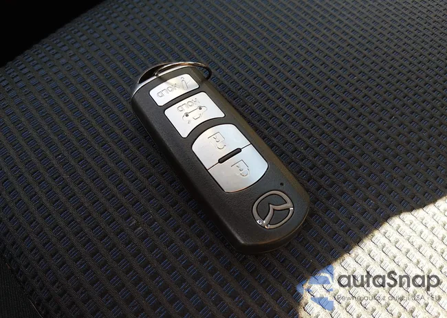 3MYDLBZV6GY100804: 44468898