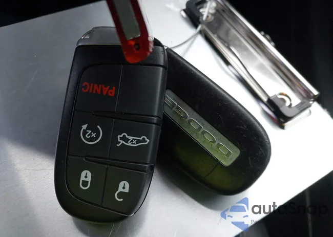 1C4SDJCT7GC424941: 44468899