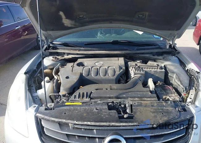 1N4AL2AP5AN454161: 44468904