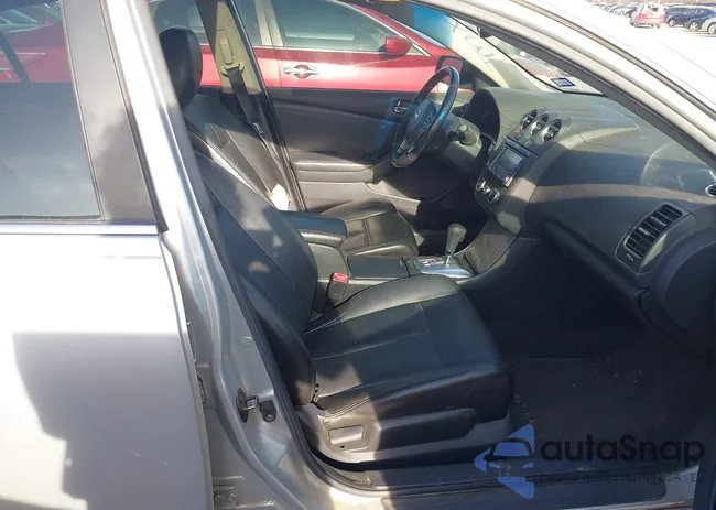 1N4AL2AP5AN454161: 44468904