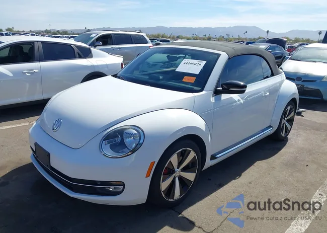 3VW7A7AT6DM811749: 44469020