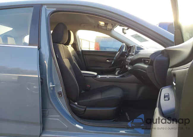 3N1AB8CV4RY373066: 44469034