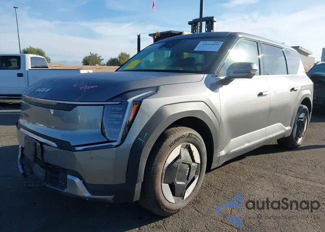 KNDAB5S1XR6026861: 44469080