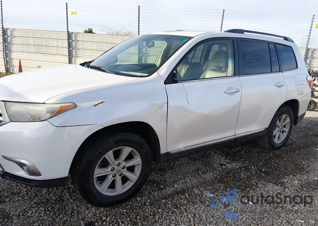 5TDZK3EHXDS111921: 44469169