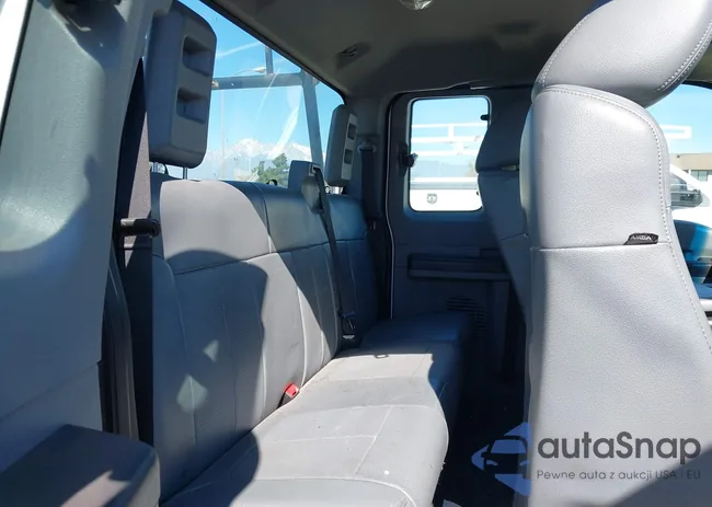 1FT7X2A69FEC63396: 44469174