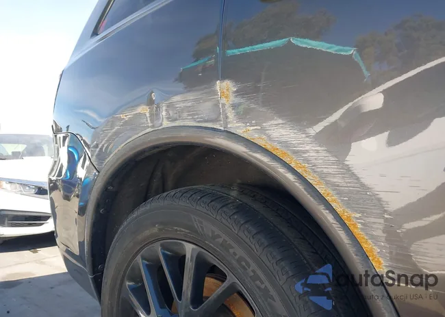 1C4SDHCT5FC907044: 44469261