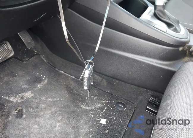 3KPF24AD0RE823397: 44468335