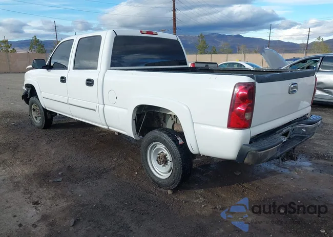 1GCHK23113F144414: 44469899