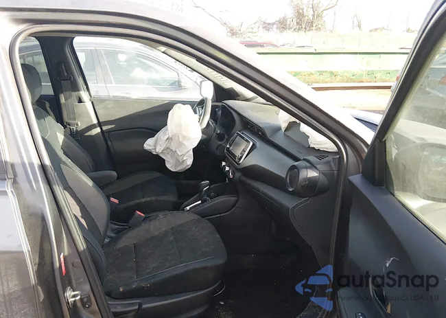 3N1CP5CU6KL567701: 44469931