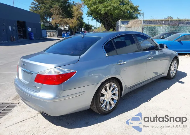 KMHGC46E79U048595: 44470033