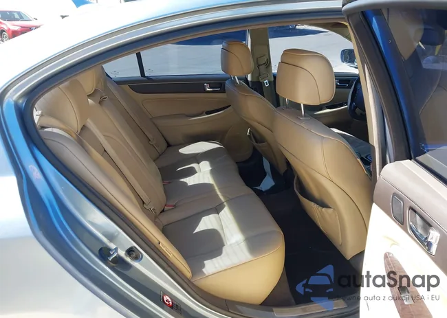 KMHGC46E79U048595: 44470033