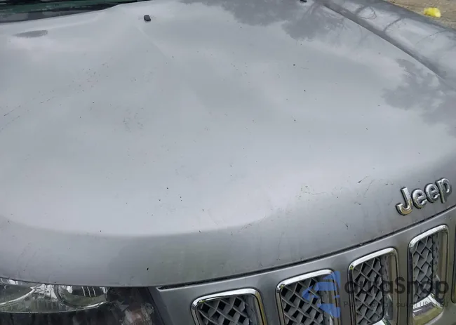 1C4NJDEB1GD756086: 44469372