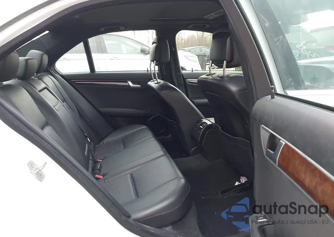 WDDGF8AB7DR256204: 44469568