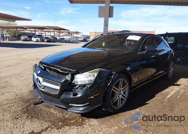 WDDLJ7DB9DA062209: 44469643