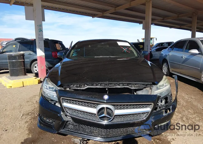 WDDLJ7DB9DA062209: 44469643