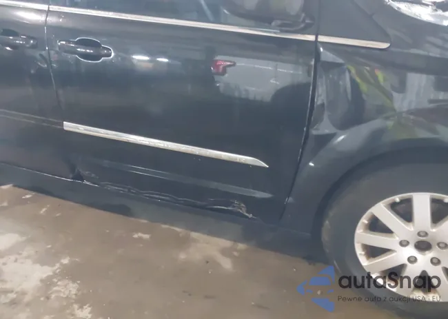 2C4RC1BG1ER364780: 44469645