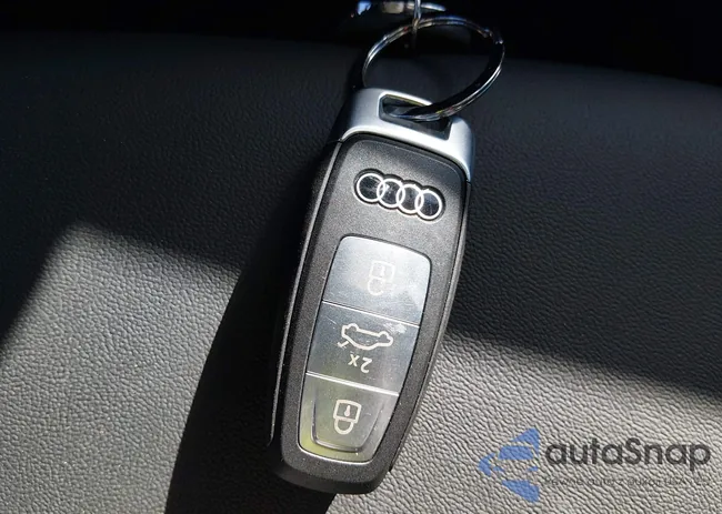 WAUGUDGY0TA007032: 44469665