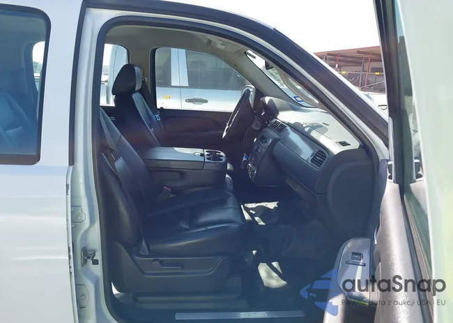 3GNFC160X8G190676: 44469669