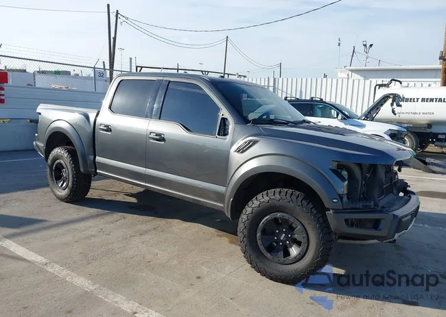 1FTFW1RG4JFE71131: 44469715