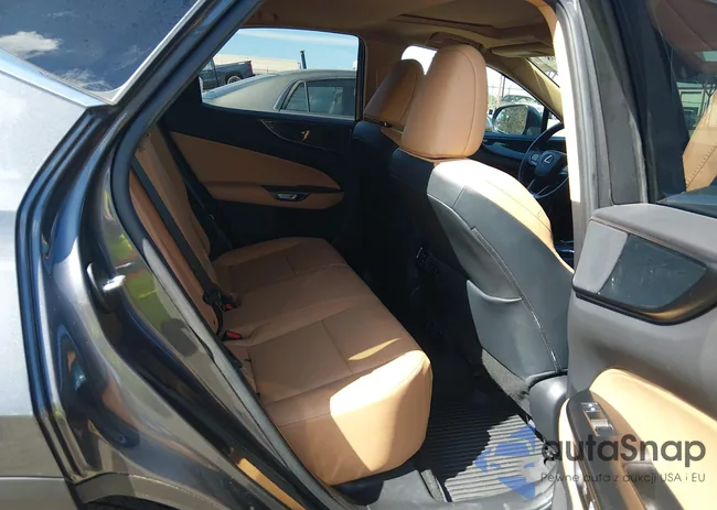 2T2GGCEZ7NC005885: 44470808