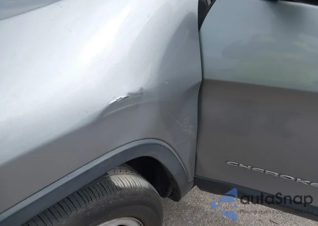 1C4PJLAB3FW531163: 44470881