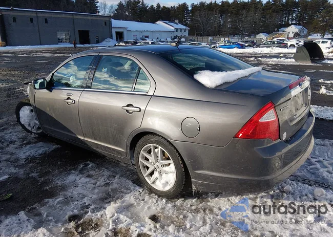 3FAHP0JA9CR212833: 44471130