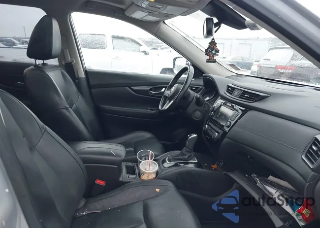 JN8AT2MV9JW310504: 44471178