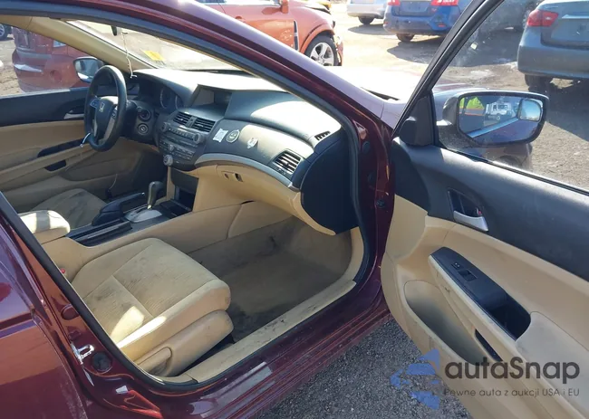 1HGCP2F38CA046620: 44471253