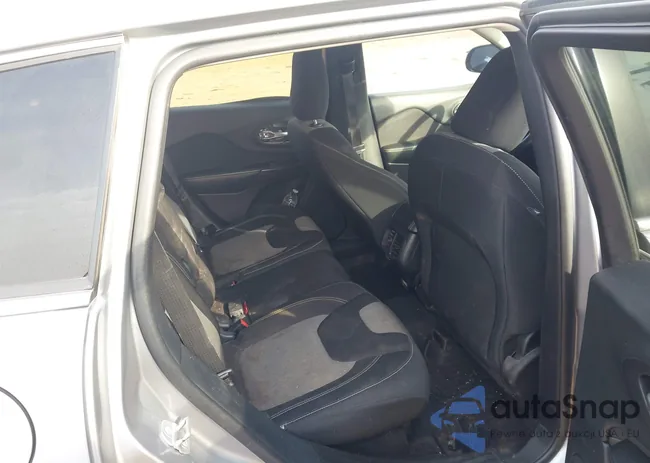 1C4PJMCB2EW147277: 44471257