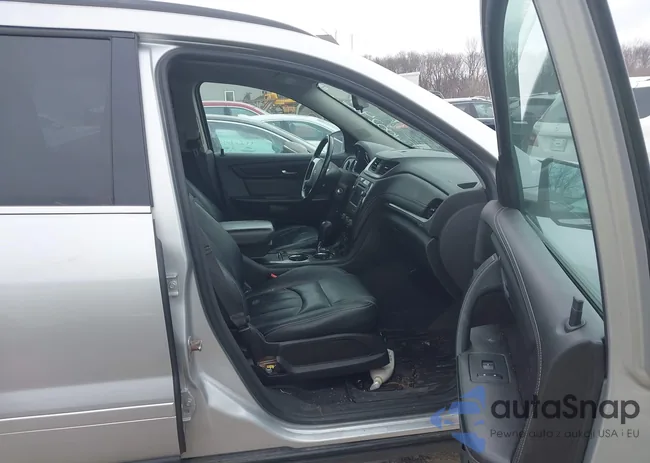 1GNKVGKD1GJ296113: 44470475