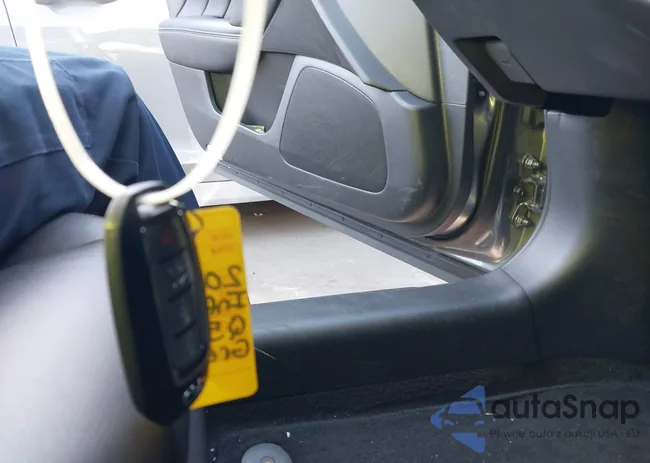 JN1EV7AP1LM205290: 44470623