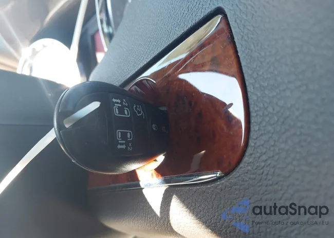 2C4RC1BG4FR638412: 44470708