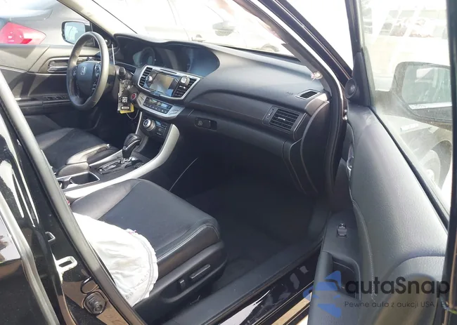 1HGCR6F74FA002431: 44470717