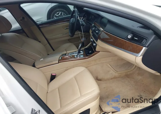 WBAXH5C52CDW08561: 44471773