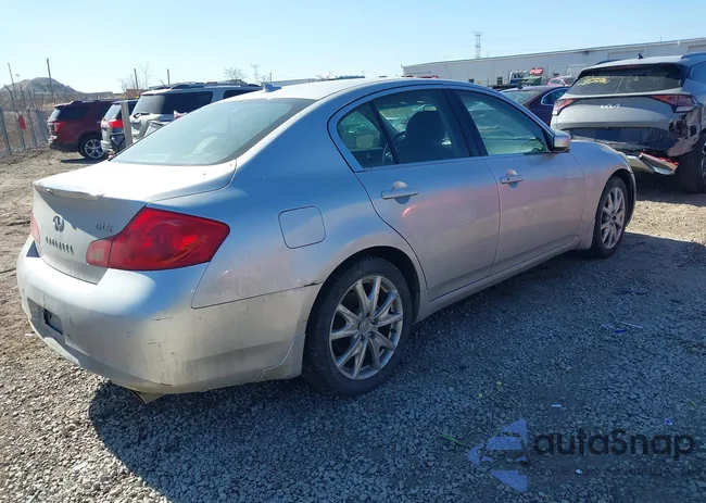 JN1CV6AR4BM352690: 44471867