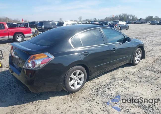 1N4AL21E08N539675: 44471937