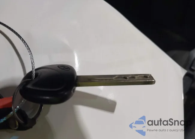 KMHTC6AD7DU155437: 44472014