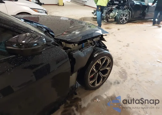 WBA63AV02RFT49734: 44472059