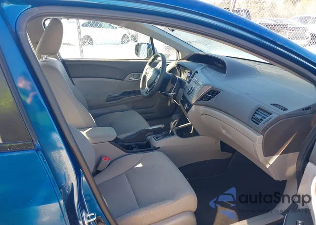 2HGFB2F55CH577904: 44472179