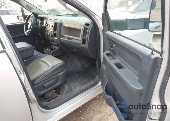 3D7TP2CT8AG149155: 44472192