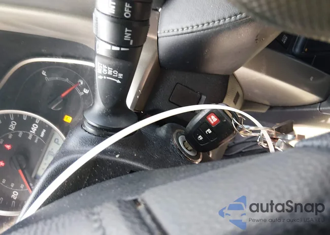 JTMRFREV3FD141631: 44472205